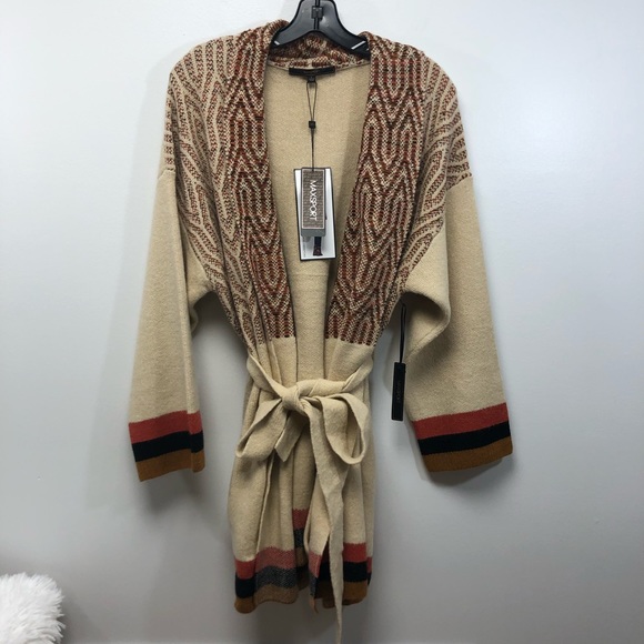 Maxsport Sweater - Picture 2 of 11